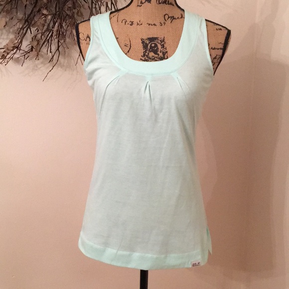 Jack Wolfskin Tops - Jack Wolfskin Mint Green Tank Jack Wolfskin Tops - Jack Wolfskin Mint Green Tank